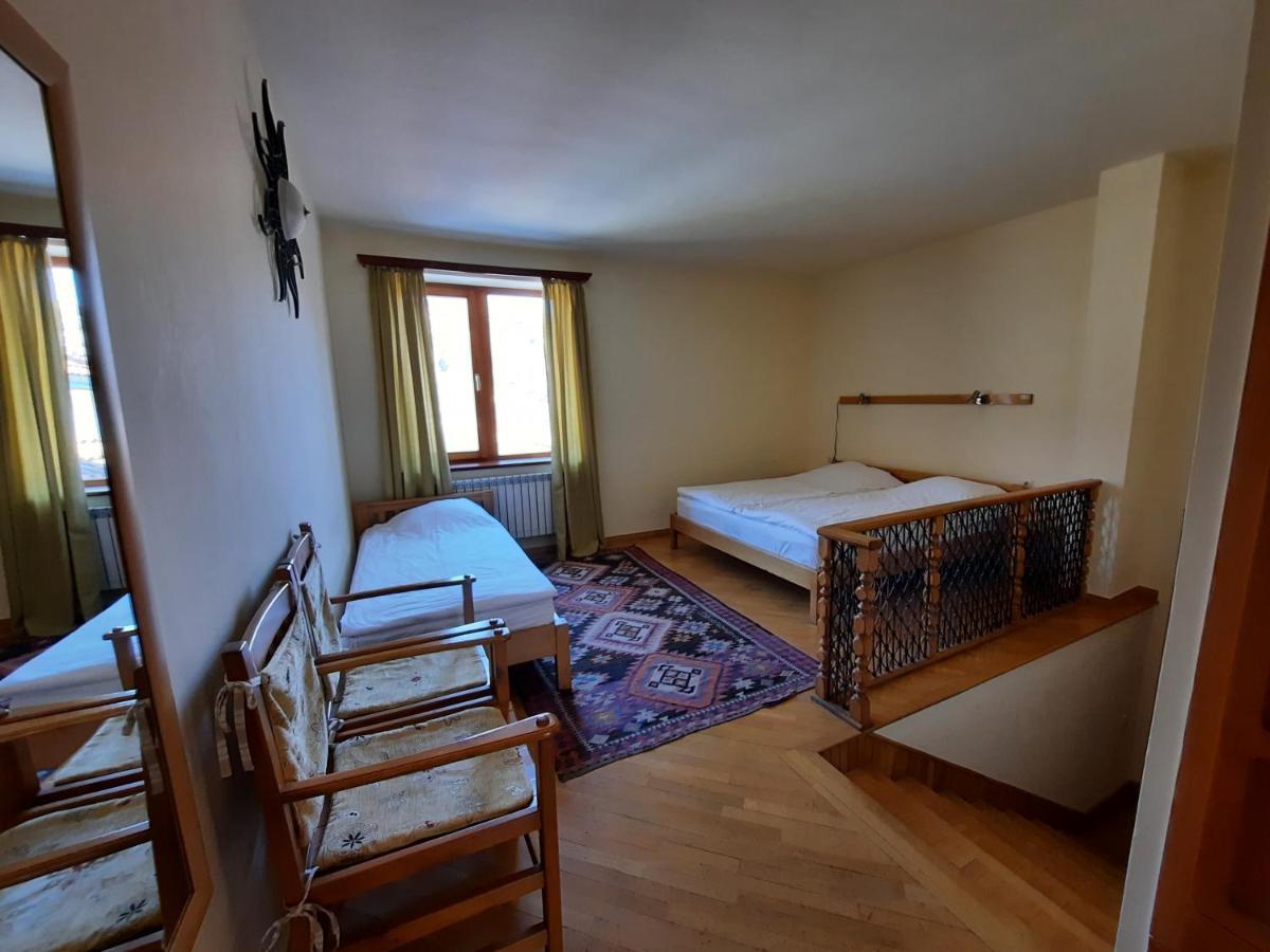 Hotel Mirhav Goris Exterior foto